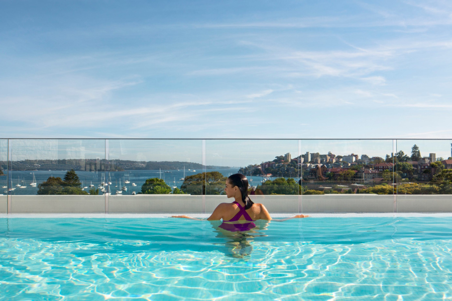 Rooftop-Pool-Lounge-InterContinental-Sydney-Double-Bay
